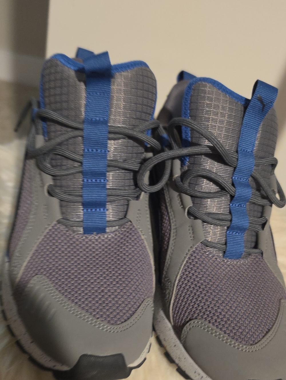 Puma Gray Sneakers with Blue Accents